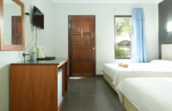 Corrie Chalet Pantai Cenang Langkawi