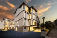 Shijie Yashe Homestay Hotels near Liu Bowen's Hometown Scenic Area