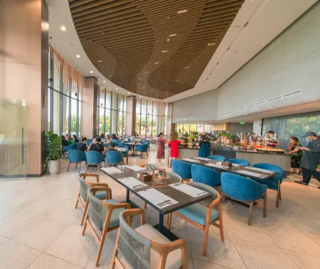 Hese Pool Villas & Resort Cam Ranh Отели рядом с достопримечательностью «Пляж Бай Дай»