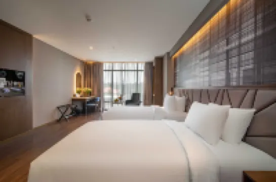 NHAT HA LAVISH HOTEL Hotels near Notre Dame Cathedral of Saigon