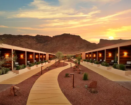Cloud 7 Residence AlUla Hotels in Al Ula