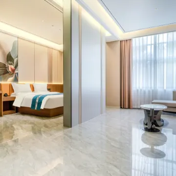 Ningzhou Hugo Hotel