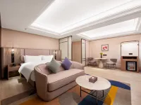 Mercure Chengdu Chunxi Road Tianfu Square Hotels near Tianfu Square