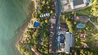 Chang Buri Resort & Koh Chang Hillside Hotel di Pantai Klong Prao