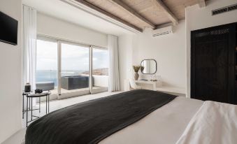 Rocabella Santorini Hotel & Spa