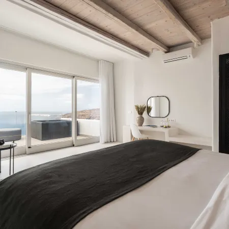 Rocabella Santorini Hotel & Spa