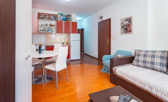 Diving in Split-golf,tennis(1):Airbnb tax included