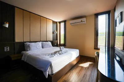 Mom Tik Camp Hotel Hotels in 