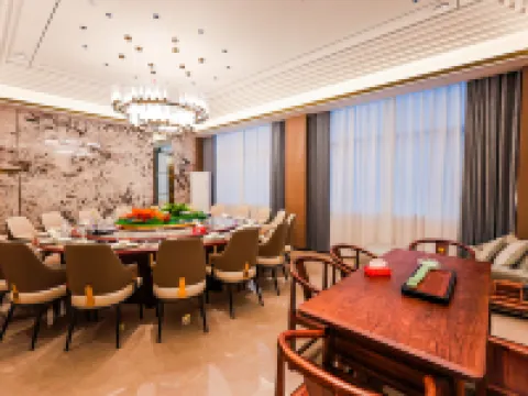 Lavande Hotel (Gucheng North Station Beichen Avenue) Hotels in Gucheng
