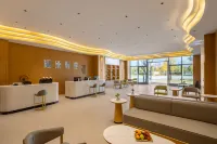 Baoshan Qinghua Lake Development Building Lakeview Hotel Hotels near Wangcheng Tower