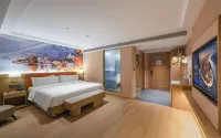 Vienna Hotel (Shishi International Clothing City Branch)