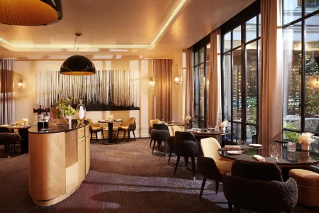 Le Burgundy Paris Отели рядом со станцией Жабел Станция