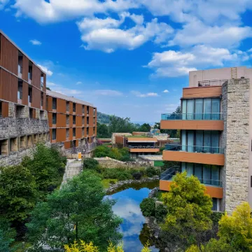 XHYEE Uvilla Resort Culture Hotels near Erwang Temple