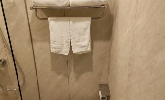 Yixin Chain Select Hotel (Chengshan Road Subway Station, Shangnan Road, Expo Park)