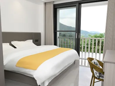 Fengjie County Kuixiang Renjia Homestay Hotels near White Emperor City Qutang Gorge Scenic Spot