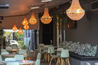 Hotel Grand Chancellor Brisbane - bar