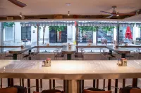 Melia Plaza - breakfast