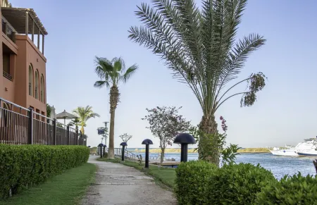 Three Corners Ocean View El Gouna - Adults Only