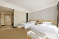 City Comfort Inn Hotel (Yining Shanghai Town Airport) Hotels in Yining