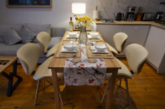 FlamingoHaven | Chic&Renovated 1BRwBalcony | PrimeSpot