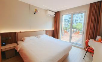 Xishi Apartment (Tianjin Renai College)