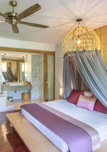 ฮันนีมูนชาเลต์