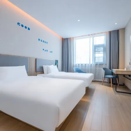 Home lnn (Luoyang Xin'an Jianhe Avenue Store) Hotels in Xin’an