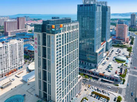 Peninsula Fino International Hotel Отели рядом с достопримечательностью «Weihai Science and Technology Museum»