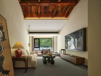 Zhangjiajie Mowen · Hideaway Wild Luxury Resort (Wulingyuan National Forest Park)