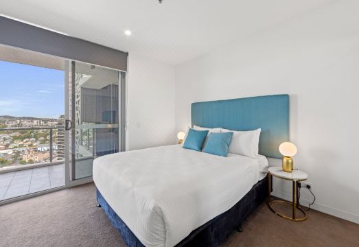 트라팔가 레인 아파트먼트 내부