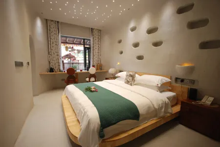 Qinling Xishi Mountain Lodge