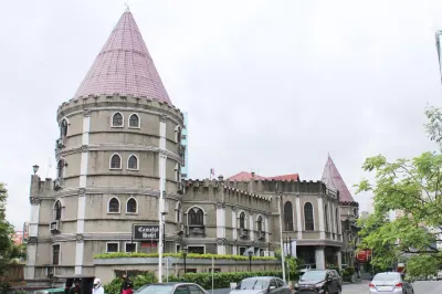 Camelot Hotel Quezon City powered by Cocotel Hotels in Quezon City