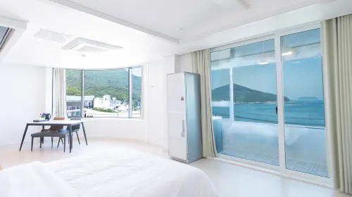 Geojedo Tiffany Spa Hotel
