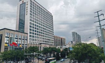 Jincheng Imperial Crown Hotel