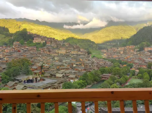 Guanjing Chuanshuo Gaokong Quanjing Dujia Meisu Inn فنادق في 