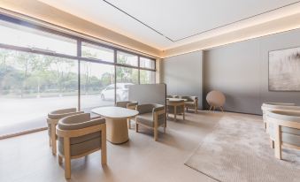 JI Hotel (Nanyang Dengzhou Beijing Avenue)