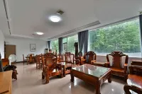 Yizhang Yiliu Town · Tanghu Wenquan Vacation Apartment - Varme kilder