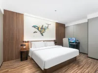 Wangyu E-Sports Hotel (Nanjing Confucius Temple Pedestrian Street)
