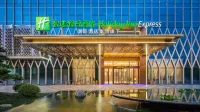 Holiday Inn Express Foshan Sanshui Hotels near Huasheng Square