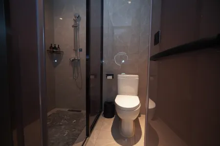 EZZI HOTEL Отели рядом с достопримечательностью «Confucius Temple»