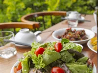 Lat Valley Retreat Village 鄰近Cu Lan村的酒店