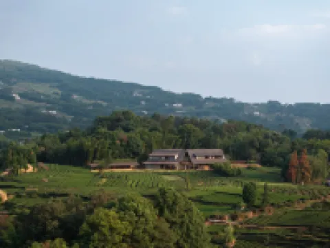 SHANXIU MINSU Hotels in Xuyong