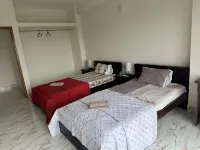 Azreen Tower, 9F &9G Hotel a 