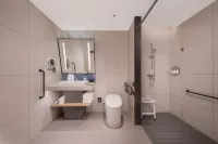Holiday Inn Express Oriental Colorful City by IHG