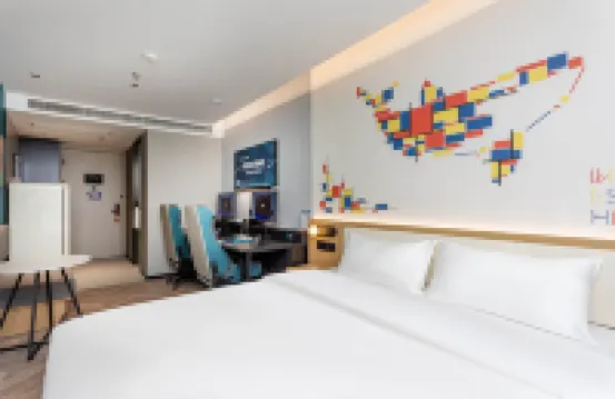 Wangyu E-Sports Hotel (Shanghai The Bund Xiaonanmen Metro Station Branch)