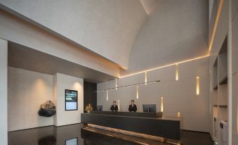 Guangzhou Panyu Changlong Wanbo Atour S Hotel