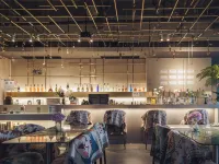 HemanHotel(Outlets) Hotels in Haining