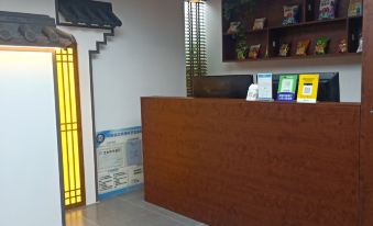 Hebi youth livable Hotel