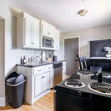 Convention - Short North - Private Parking - Pets