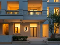 Lake·Villa雲湖畔別院（昆明滇池海埂大壩店） 鄰近海埂大壩的酒店